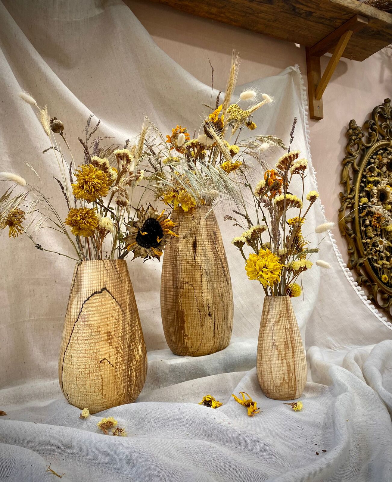 Curly Ash vases