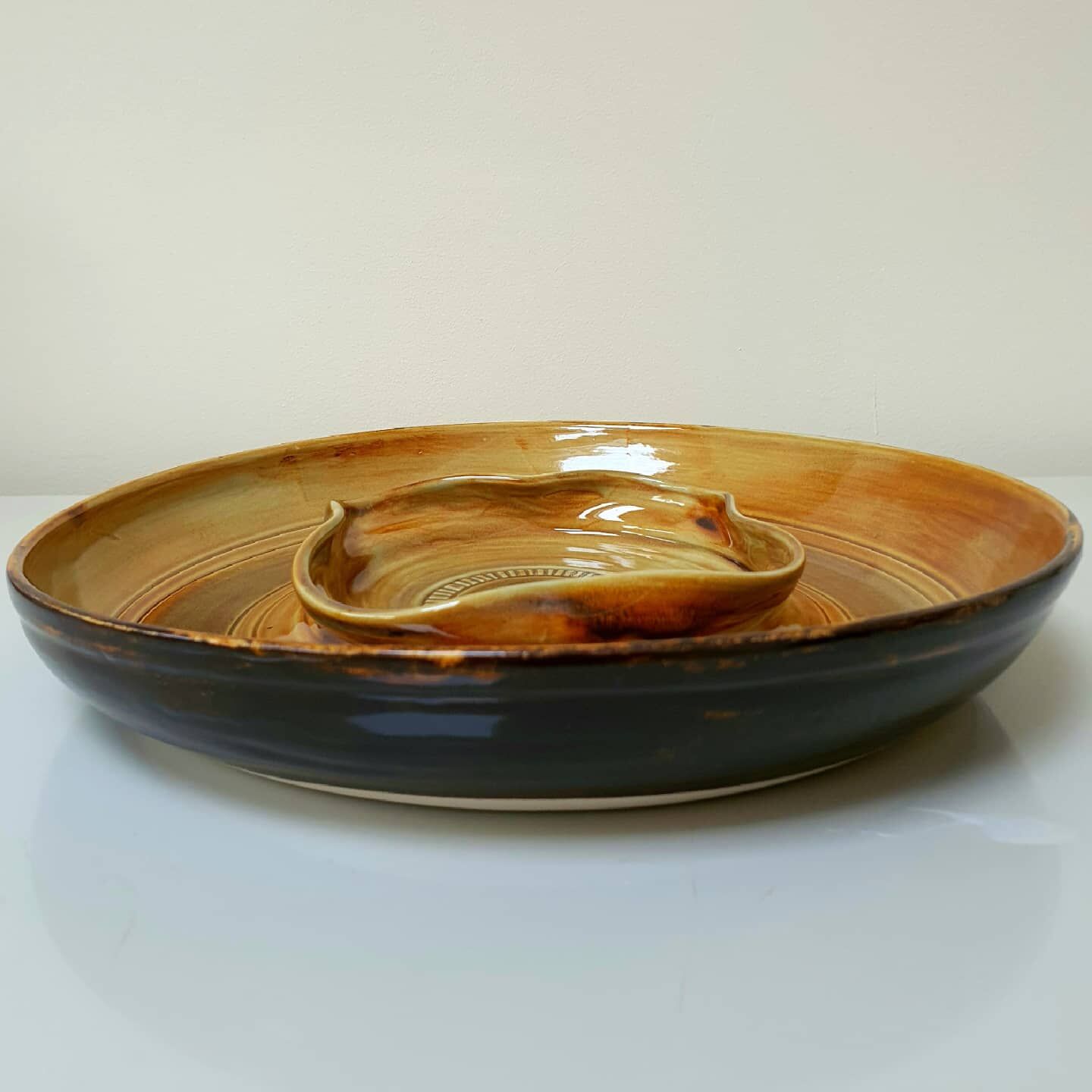 Amber Chip and Dip dish