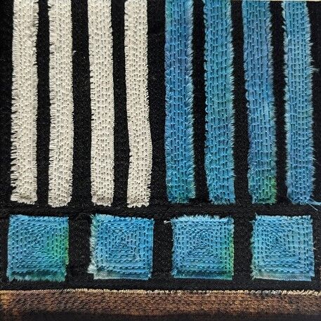 78 Derngate Bedroom Stripes