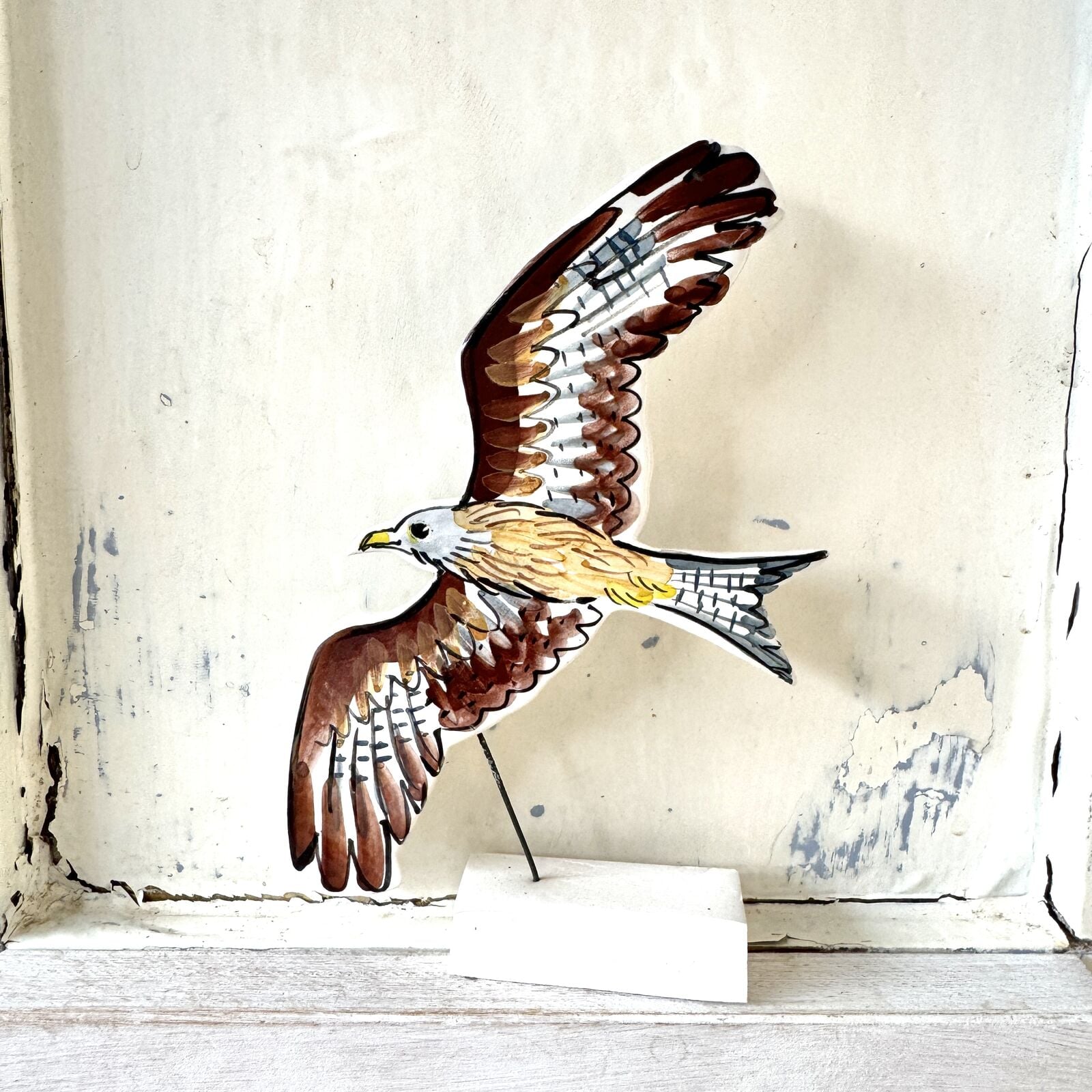 Red kite pottery ornament