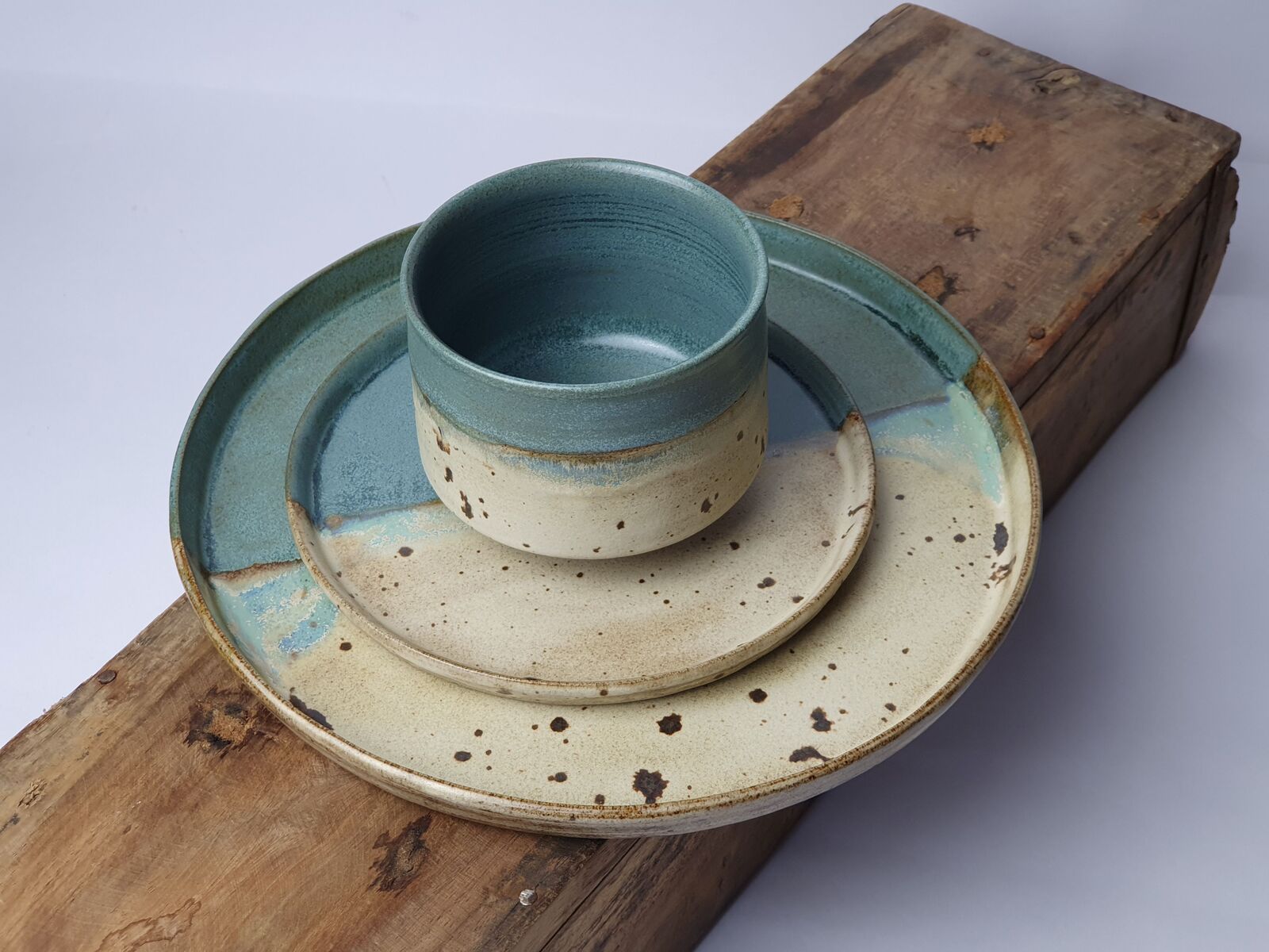 Ceramic functional collection plates and cups