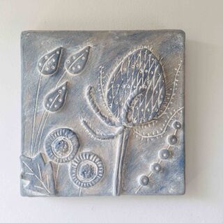 Wall tile flower plaque