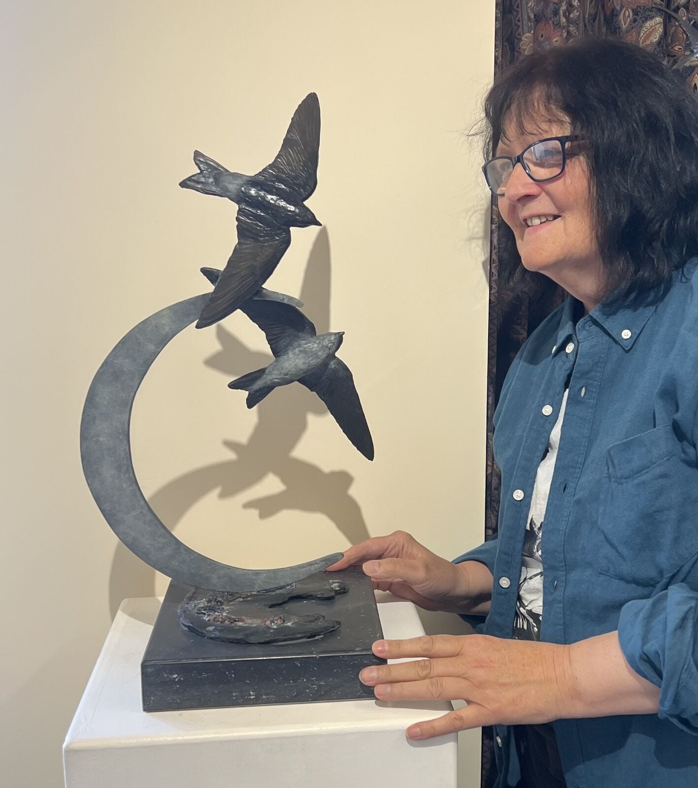 Sculptress Joel and Touching the Moon