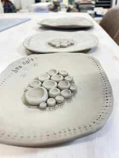Ceramic Bee Cafe Workshop