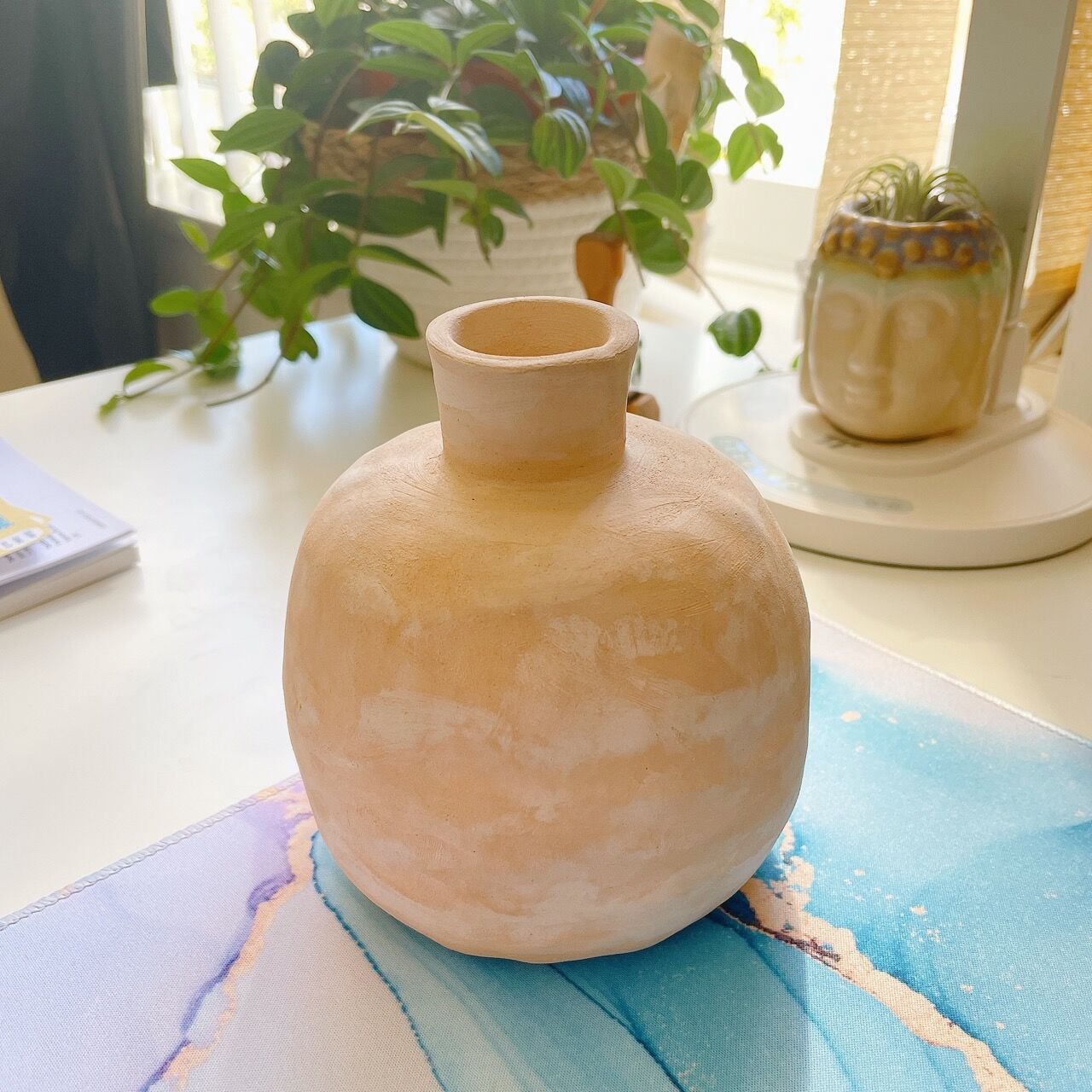 CE67 - "The Space Between" Medium Vase - by - Dee Costa