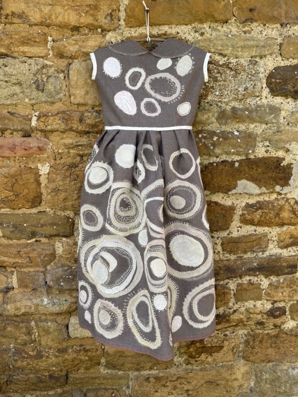 CE102 - Embroidered dress . Woky Shoten style. - by - Jane Stock