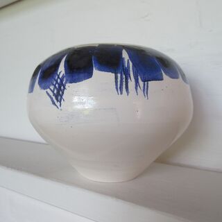 Ceramics artwork by Geoff Crowe