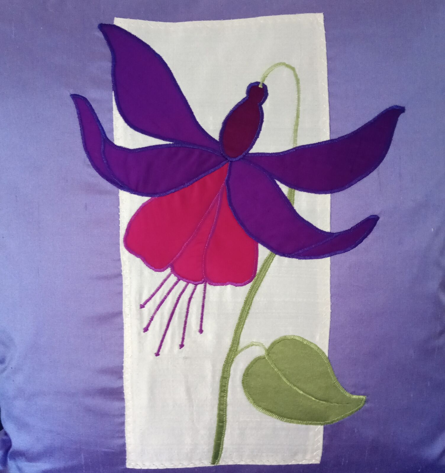 Fuchsia silk Cushion